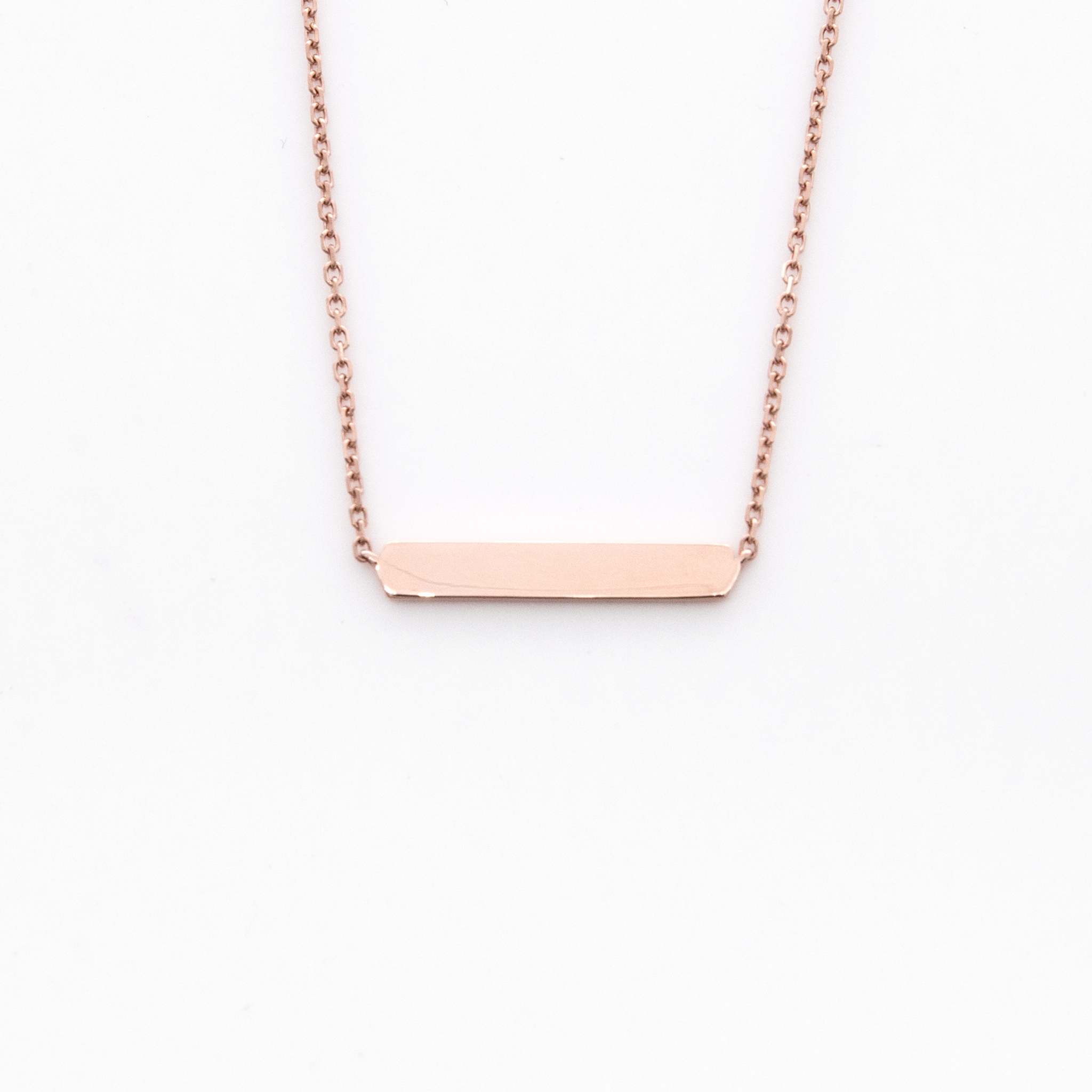Geometric Bar Pendant w Chain