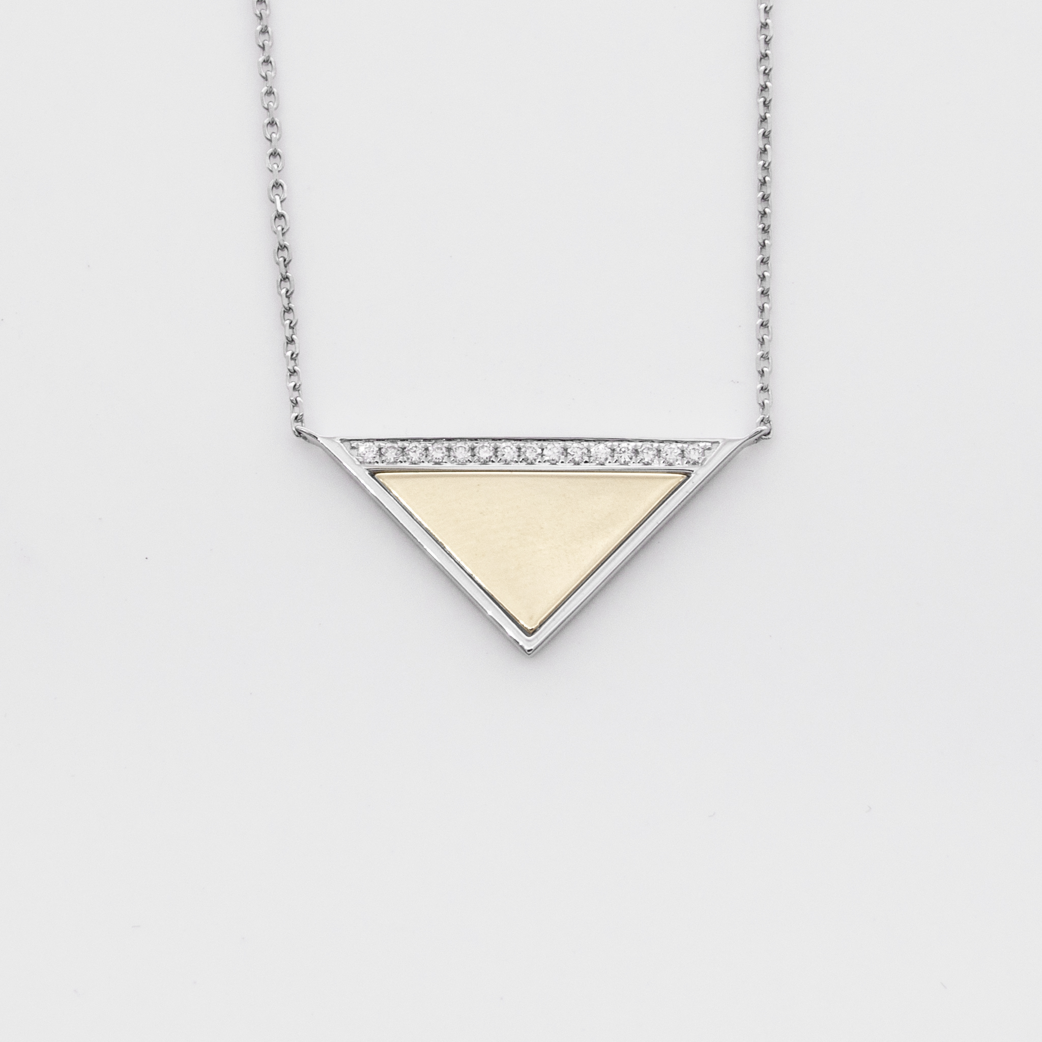 Triangle Diamond Pendant w Chain